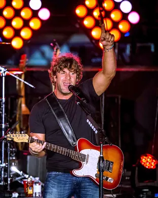 Billy Currington Sterling Heights
