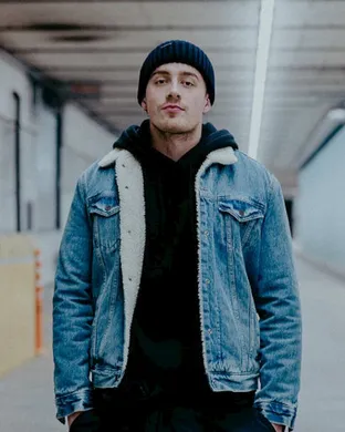 Dermot Kennedy Sterling Heights